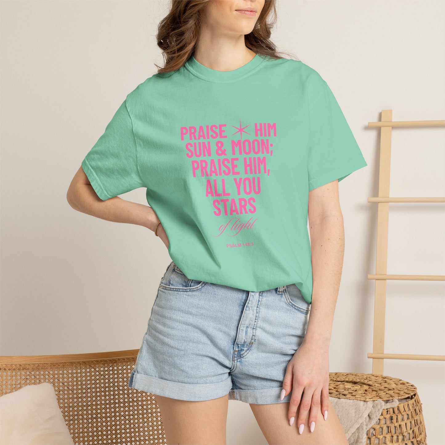 Praise Him Tee | Pink