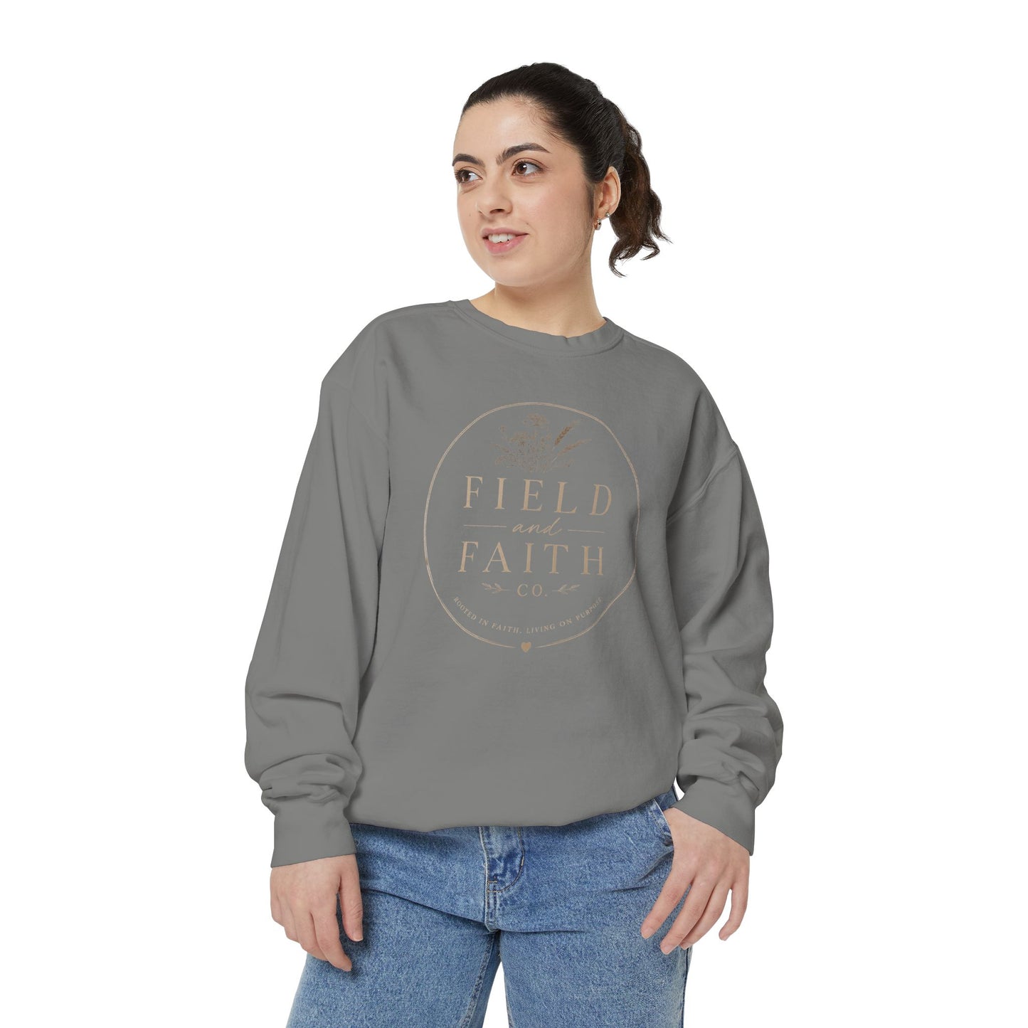 Faith & Field Pullover